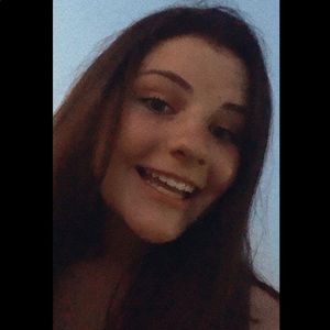 Meet your Posher, Lucy